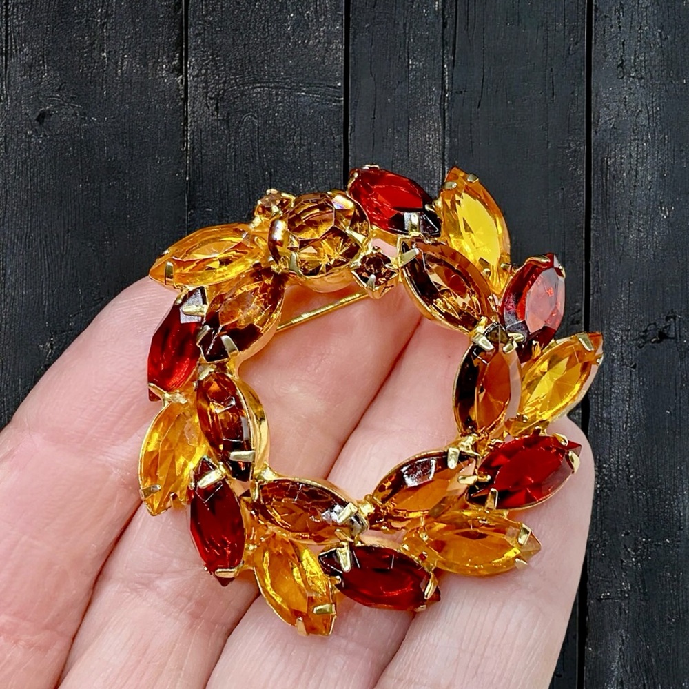 🌺Vintage Rhinestone Brooch - Picture 6 of 11